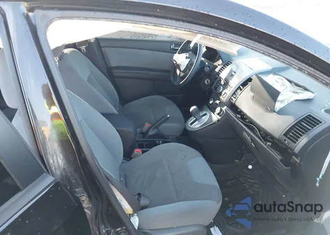 2010 Nissan Sentra 2.0S из США, поврежденный, VIN 3N1AB6AP2AL620675